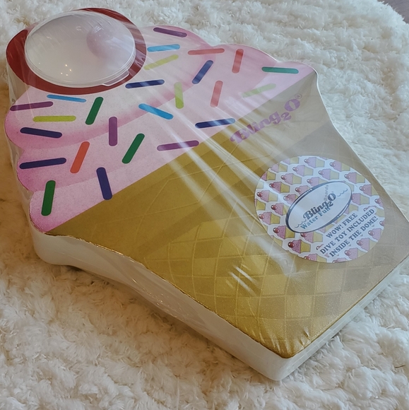 Bling2O kids swim kickboard + bonus diving toy - Picture 3 of 6